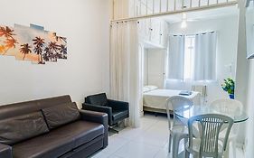 Studio Completo Na Praia De Copacabana Com Ar, Wifi, Netflix, Ate 4 Pessoas, Fundos Claro E Silencioso, Pauloangerami Pj135