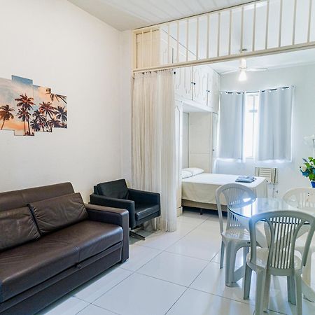 Studio Completo Na Praia De Copacabana Com Ar, Wifi, Netflix, Ate 4 Pessoas, Fundos Claro E Silencioso, Pauloangerami Pj135 Rio de Janeiro Exterior foto
